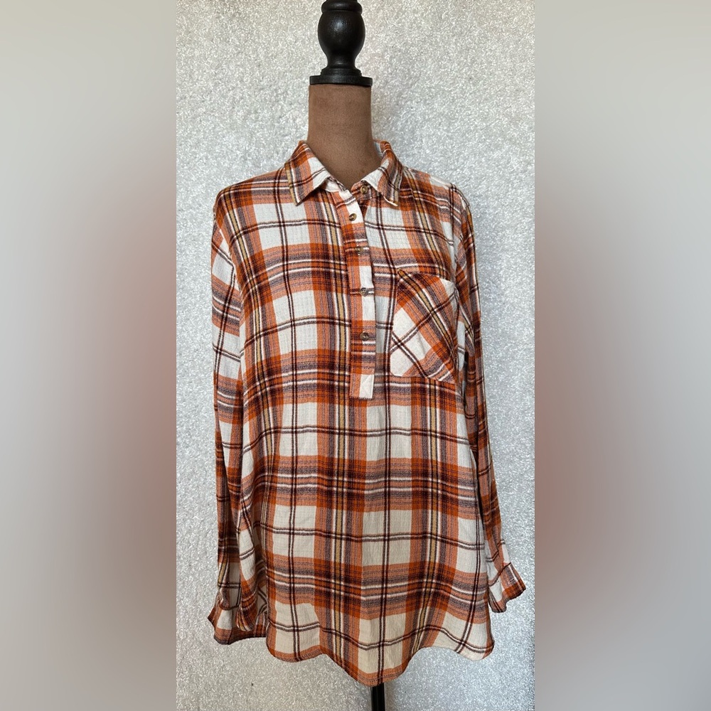 Cato Plaid Button-Up Shirt in Orange, White and Shimmery Gold Accent Thread